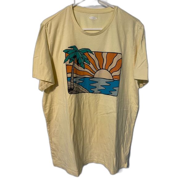 Men's Yellow Old Navy Palm Tree Sunrise T-Shirt XL - Picture 1 of 4